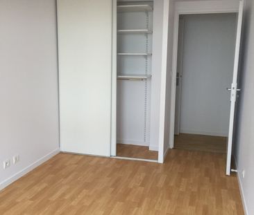 Location Appartement 3 Pièces 70 m² - Photo 5