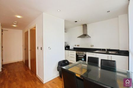 1 bedroom flat to rent - Photo 3