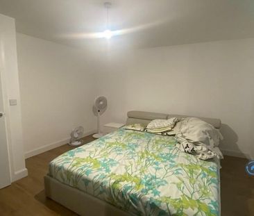 4 bedroom terraced house to rent - Photo 5