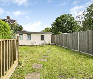 Hanworth Road, Whitton, Hounslow, TW4 5NU - Photo 1