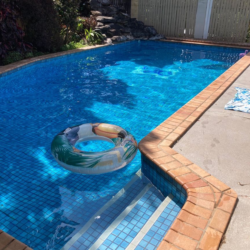 Bayview Heights - Photo 1