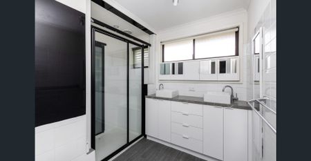 Beautifully Presented Home Offering Comfort, Convenience & Space - Photo 3