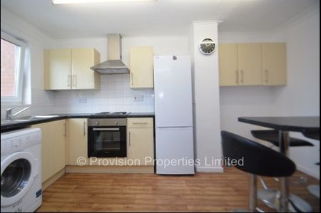 4 Bedroom House, City Centre, University Leeds - Photo 5