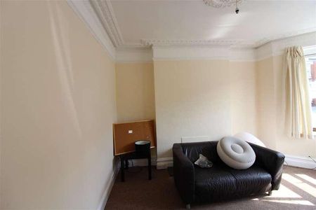 Devonshire Road, Southampton, SO15 - Photo 2