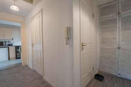 Staveley Court, Loughborough - Photo 3