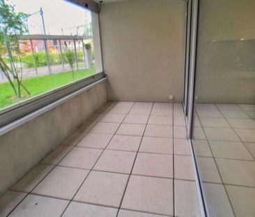 MODERN GROUND FLOOR APARTMENT - Photo 1