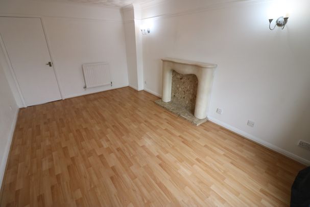 28 Bermondsey Drive - Photo 1