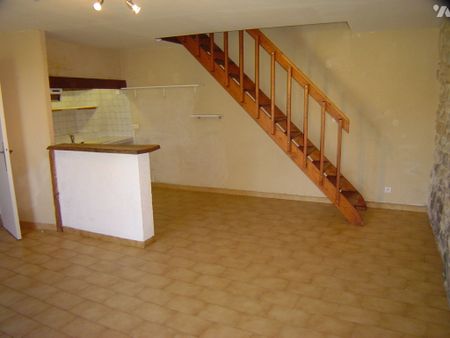 Maison de village R+1 73m2 Type 3 - Photo 3