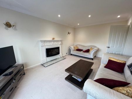 4 bedroom bungalow to rent - Photo 3