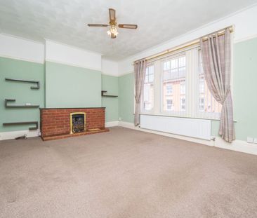 3 bedroom apartment - Photo 6