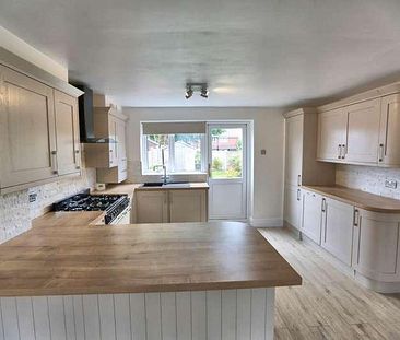 Avonside Way, Macclesfield, SK11 - Photo 5