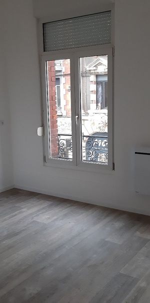 Location Appartement 2 pièces 27m² - Photo 1