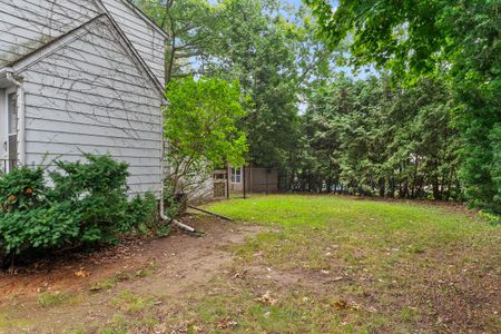 For Lease - 330 Poplar Drive, Oakville, Ontario - Photo 2