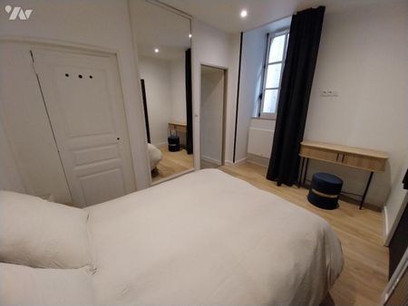 Pour visiter, appeler le 02.23.55.91.17 VITRE - Hyper centre Charmant appartement entièrement... - Photo 5