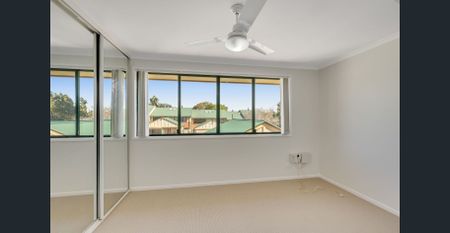 Sought After East Toowoomba Location - Photo 3