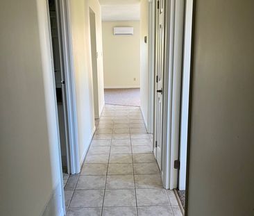 For Lease - 131 Edgehill Drive Unit# N11, Barrie, Ontario - Photo 2