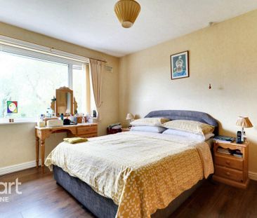 4 bedroom semi-detached house to rent - Photo 6