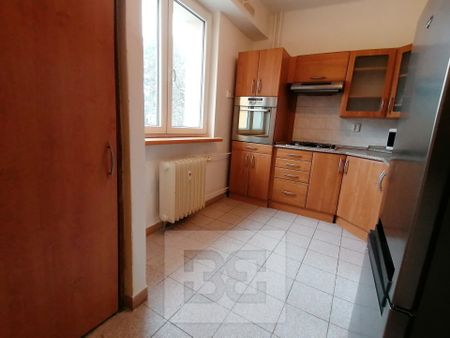 Pronájem bytu 3+1 69 m² - Photo 2