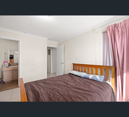 1 Galena Court, High Wycombe, WA 6057 - Photo 3