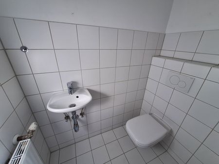 360° Tour / Großzügige, moderne 3-Zimmer-Altbauwohnung in guter, zentraler Lage des 14. Bezirks - Photo 5