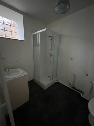 Location Appartement 2 pièces 39m² - Photo 3