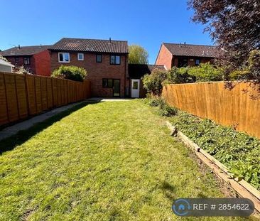 2 bedroom semi-detached house to rent - Photo 6