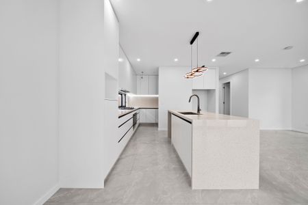 Ultra Modern Brand New 4 Bedroom Beauty! - Photo 5