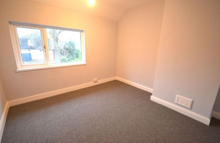 3 bedroom end of terrace house to rent - Photo 4