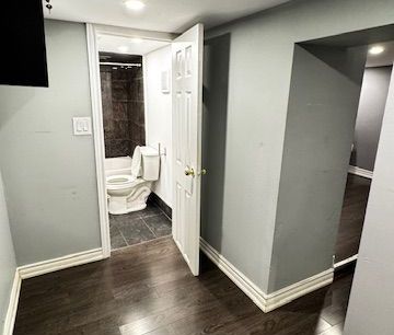 For Lease - 2384 Gerrard Street, Toronto, Ontario - Photo 3