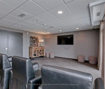 For Lease - 5010 Corporate Drive Unit# 422, Burlington, Ontario - Photo 4