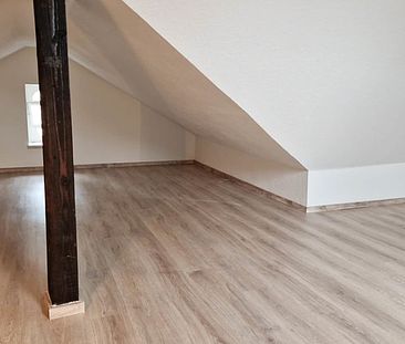 Schöne 1-Raum-Maisonette-Wohnung mit Einbauküche und neuen Böden - Foto 5