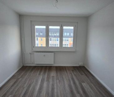 *** Gemütliche 3-RWE: Saniert und bezugsbereit *** - Foto 2