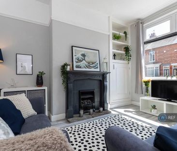 2 bedroom terraced house to rent - Photo 2