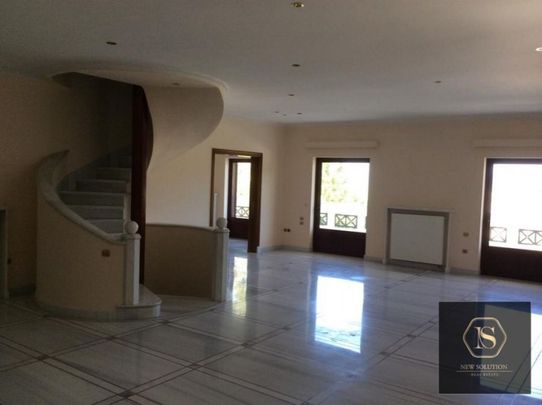 Μονοκατοικία για ενοικίαση Καστρί - Πολιτεία (Νέα Ερυθραία) - Φωτογραφία 1