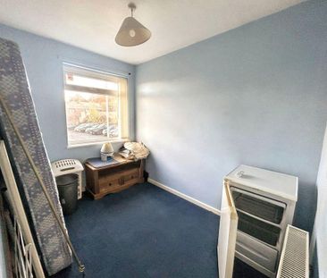 2 bed upper flat to rent in NE16 - Photo 6