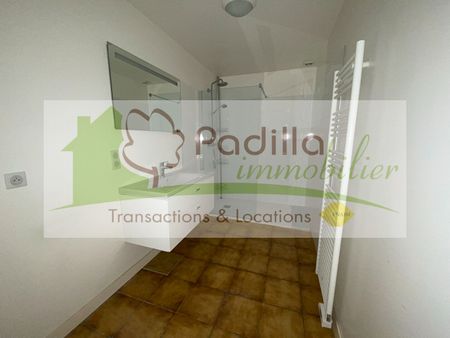Location Appartement 3 pièces 88m² - Photo 3