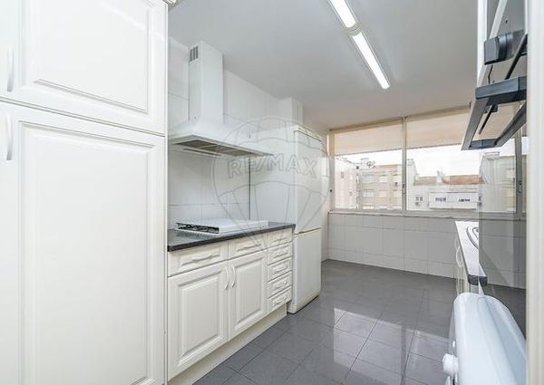 Apartamento T3 em Lisboa