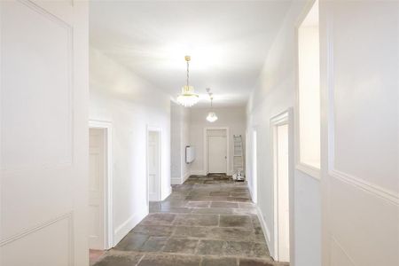 4 bedroom apartment to rent - Photo 5