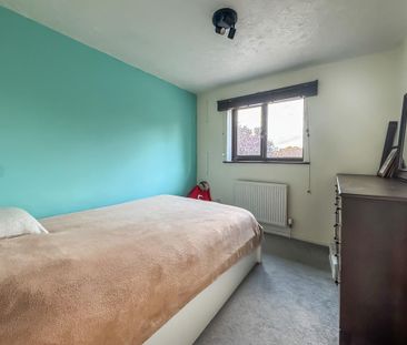 5 bedroom detached house to rent - Photo 3