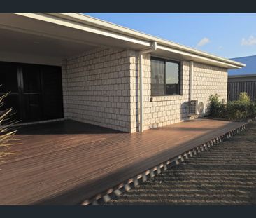 62 Commander Parade, Shoal Point, Qld 4750 - Photo 3