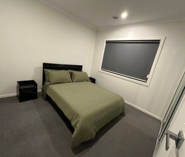 Thornhill Park - Photo 3