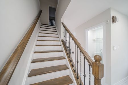 For Lease - 8 Coltman Crescent, Toronto, Ontario - Photo 4