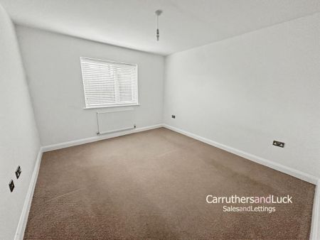 3 bedroom detached bungalow to rent - Photo 5