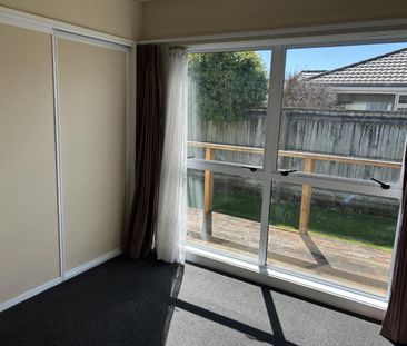 Safe & Secure Living in Waimea Village - Photo 3