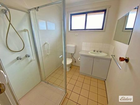 Freshly updated and low maintenance living - Photo 5