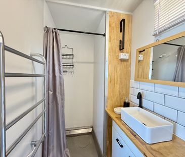 408 The Esplanade, Island Bay - Photo 4