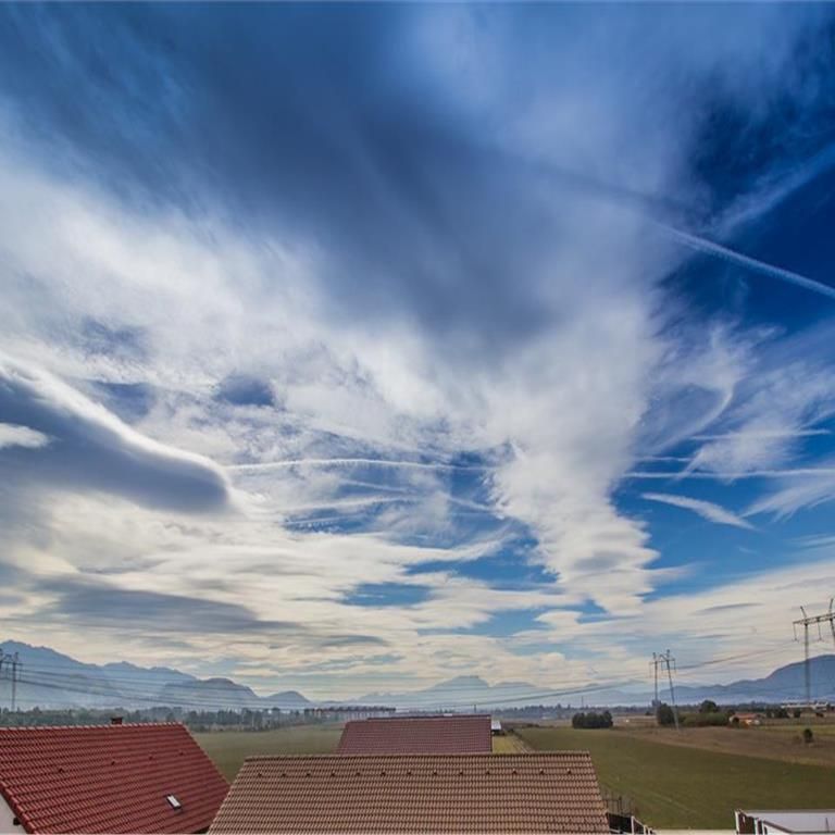 Vila segmentul Festiv, mobilata si utilata, 800 mp teren, Sanpetru, Brasov - Fotografie 1
