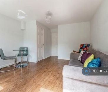 2 bedroom semi-detached house to rent - Photo 2