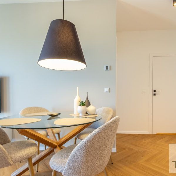 C.O. podłogowe, 2 balkony, garaż | 1sza Dzielnica - Фото 1