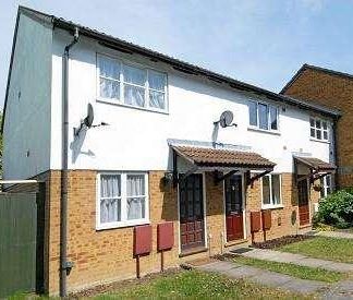 Kestrel Way, Bicester, OX26 - Photo 1